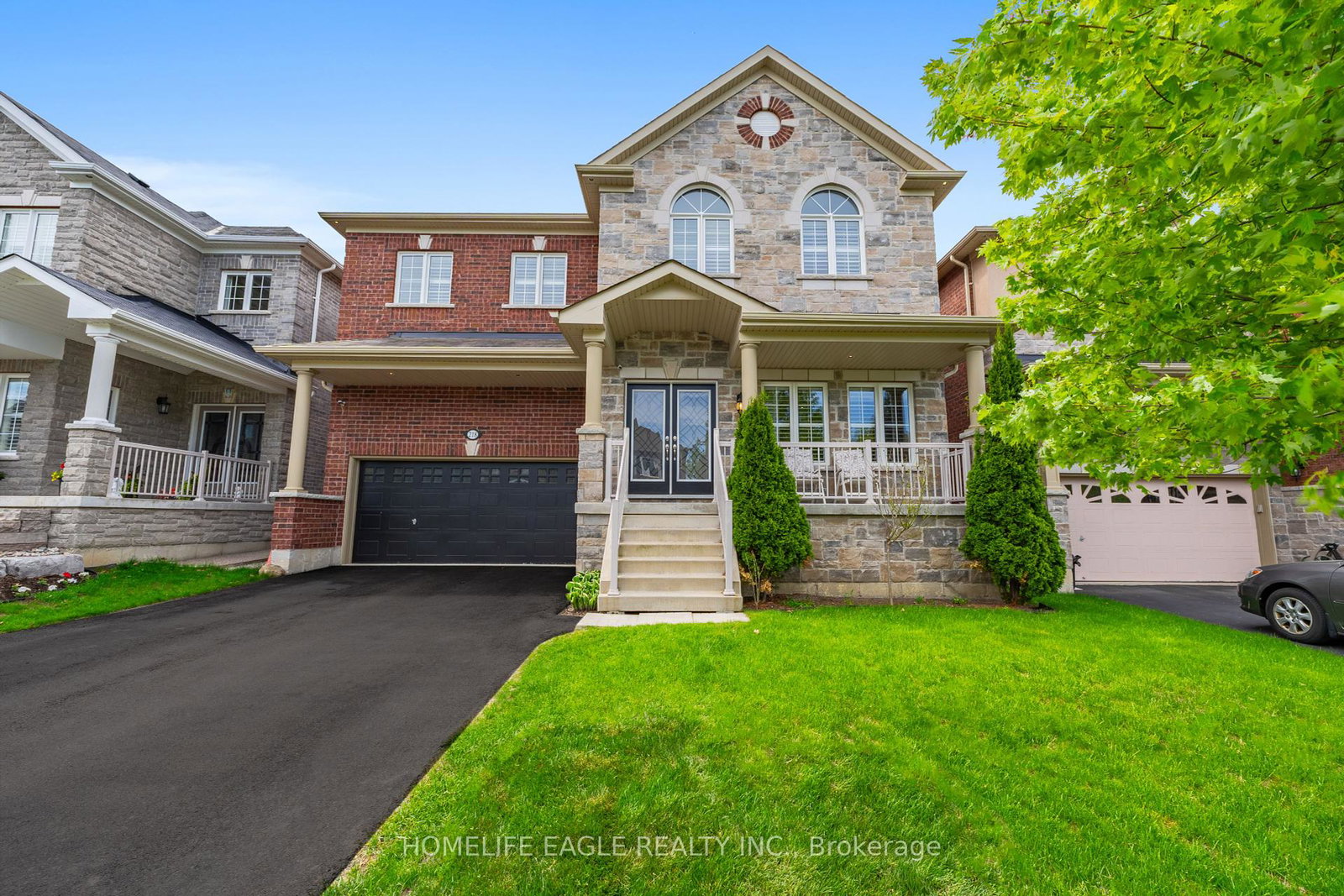 218-frederick-curran-lane-newmarket-ontario-n12217560