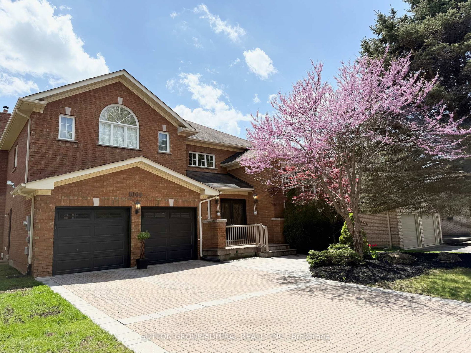 1066-secretariate-road-newmarket-ontario-n12217661