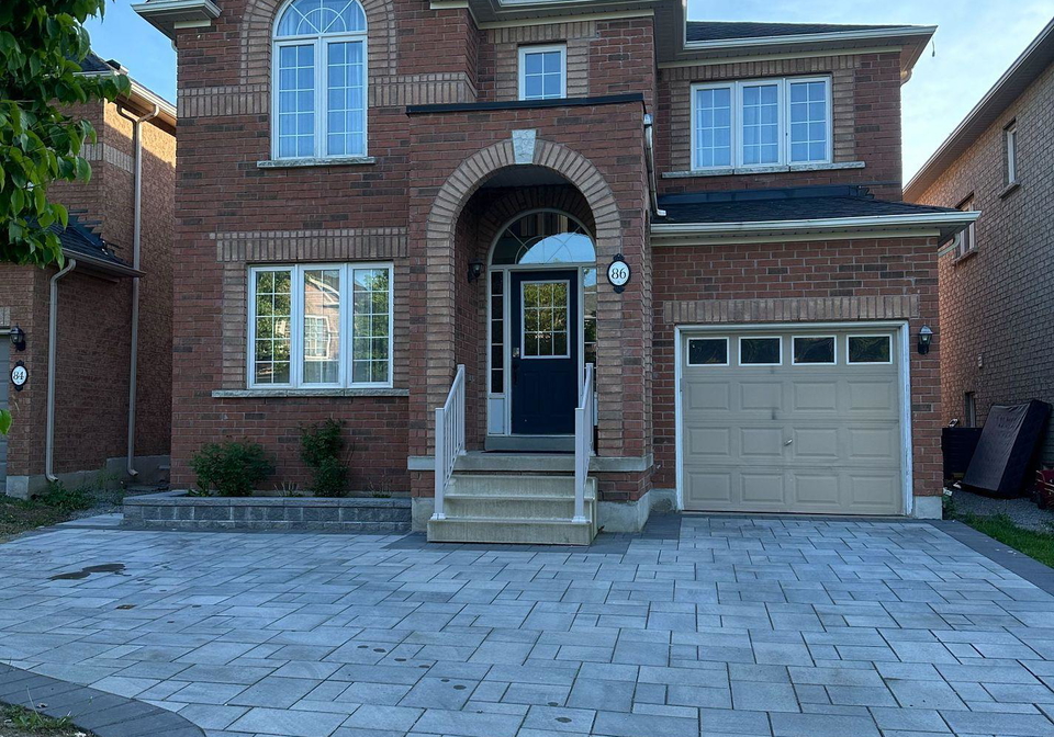 86-beare-trail-newmarket-ontario-n12217764