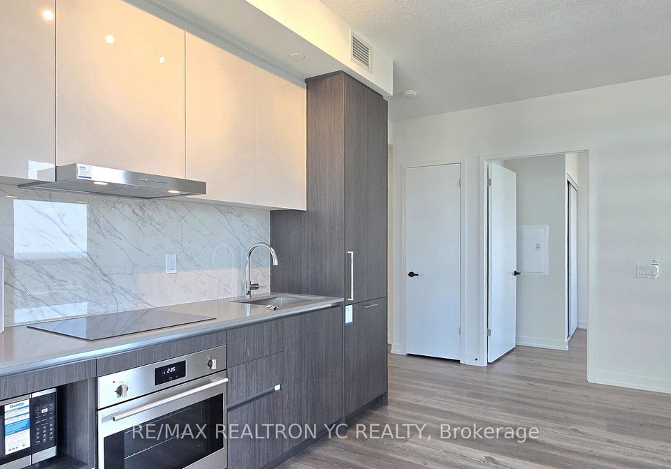 225-commerce-street-vaughan-ontario-n12218167