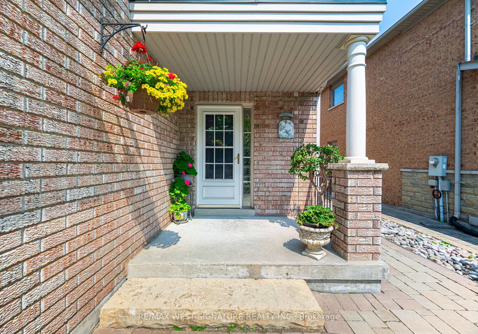 105-echo-ridge-vaughan-ontario-n12218419