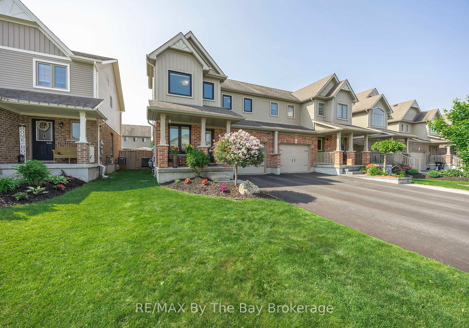 182-banting-crescent-essa-ontario-n12220828