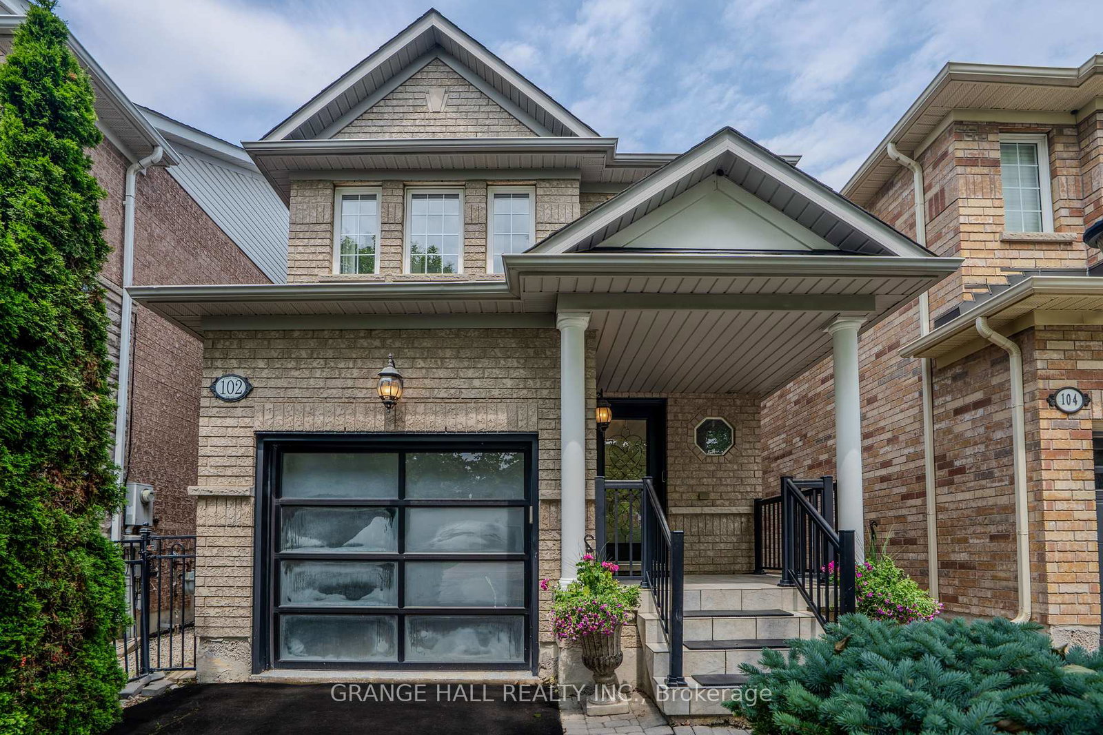 102-venice-gate-drive-vaughan-ontario-n12221165