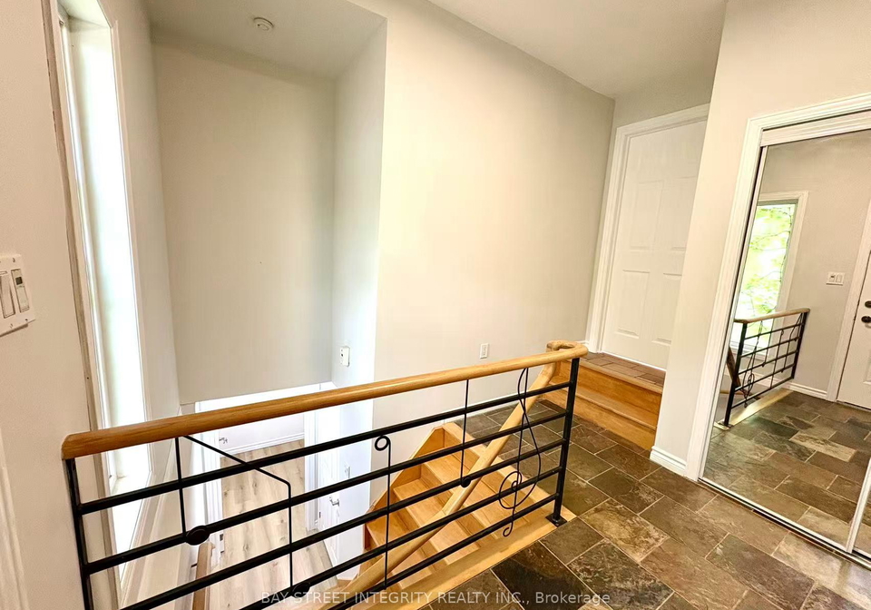 18-leisure-lane-richmond-hill-ontario-n12221304
