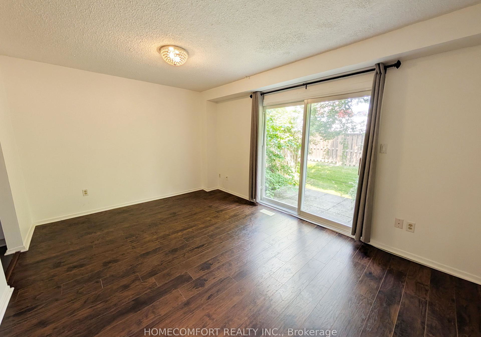 21-thatchers-mill-way-markham-ontario-n12222007