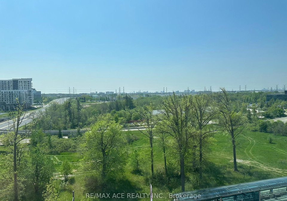 8-cedarland-drive-markham-ontario-n12223052