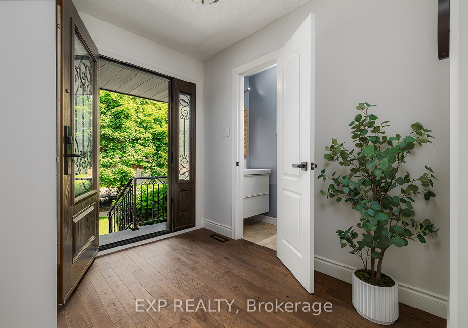 204-stephen-street-richmond-hill-ontario-n12223446