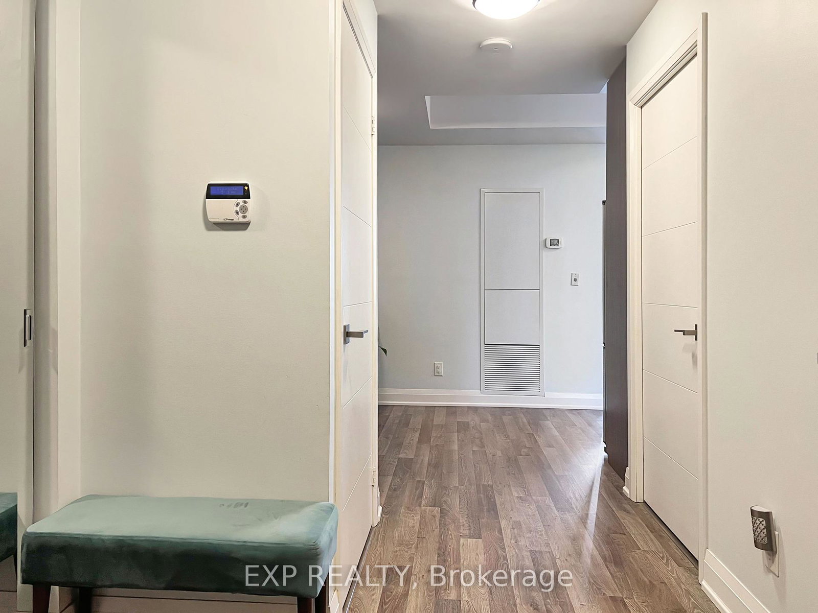 18-uptown-drive-markham-ontario-n12225098