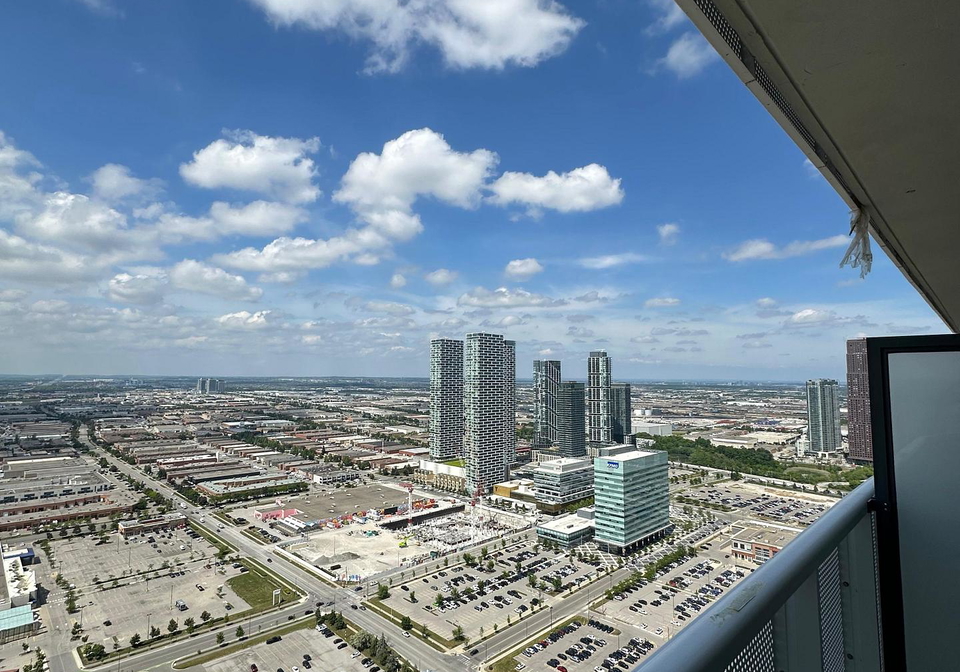 225-commerce-street-n-vaughan-ontario-n12225211