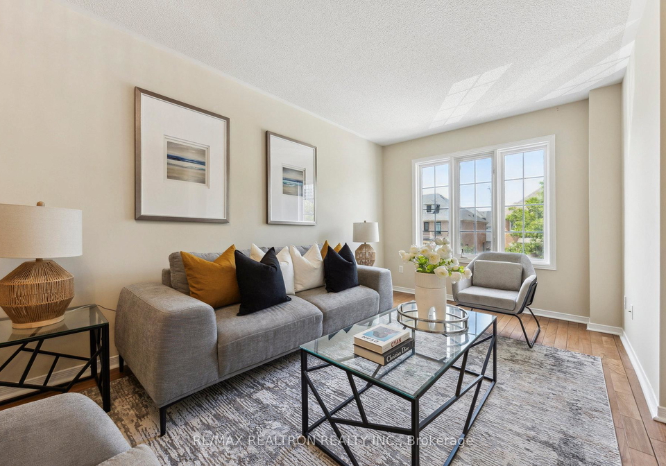 33-ellesmere-street-richmond-hill-ontario-n12225908
