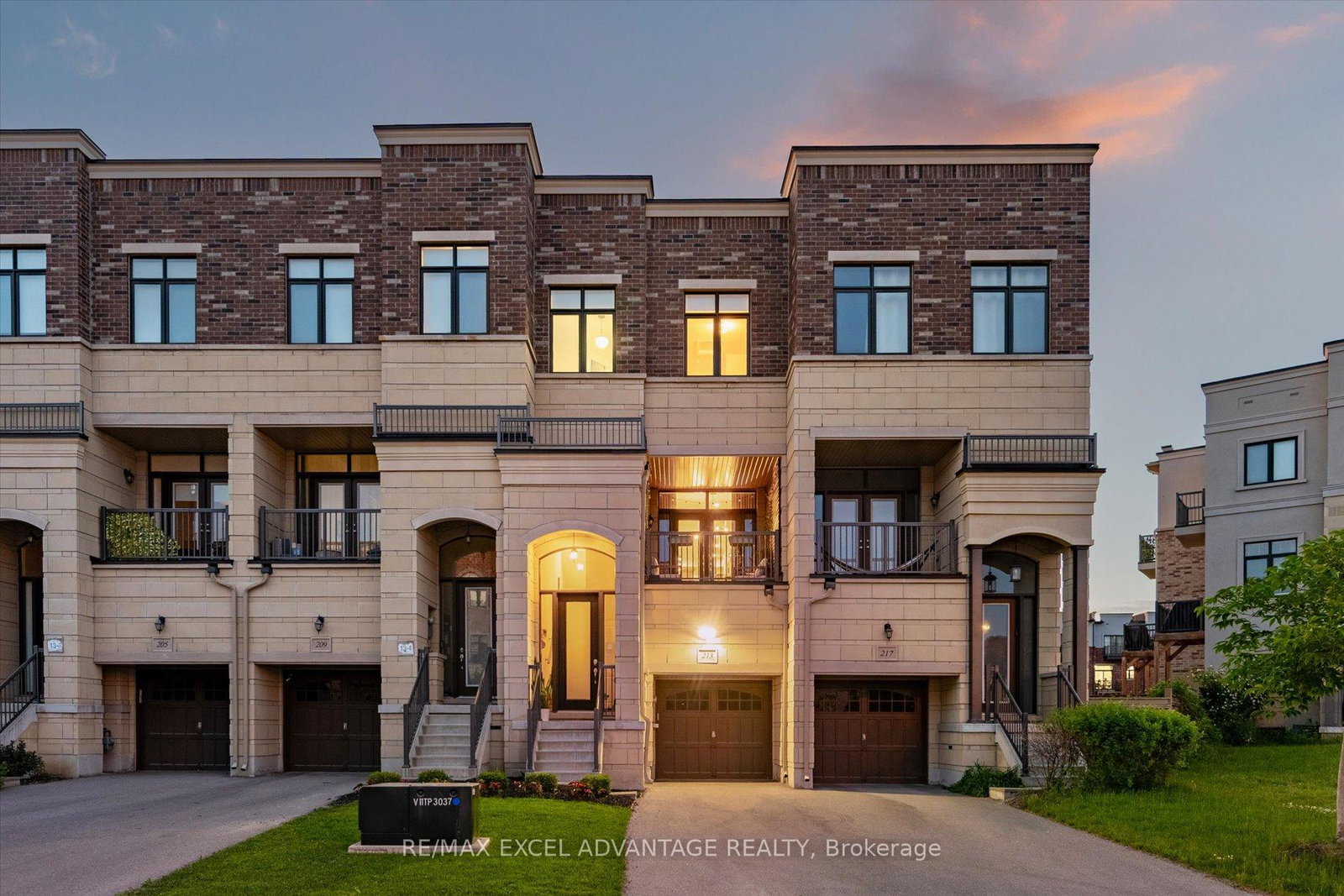 213-arianna-crescent-vaughan-ontario-n12226507