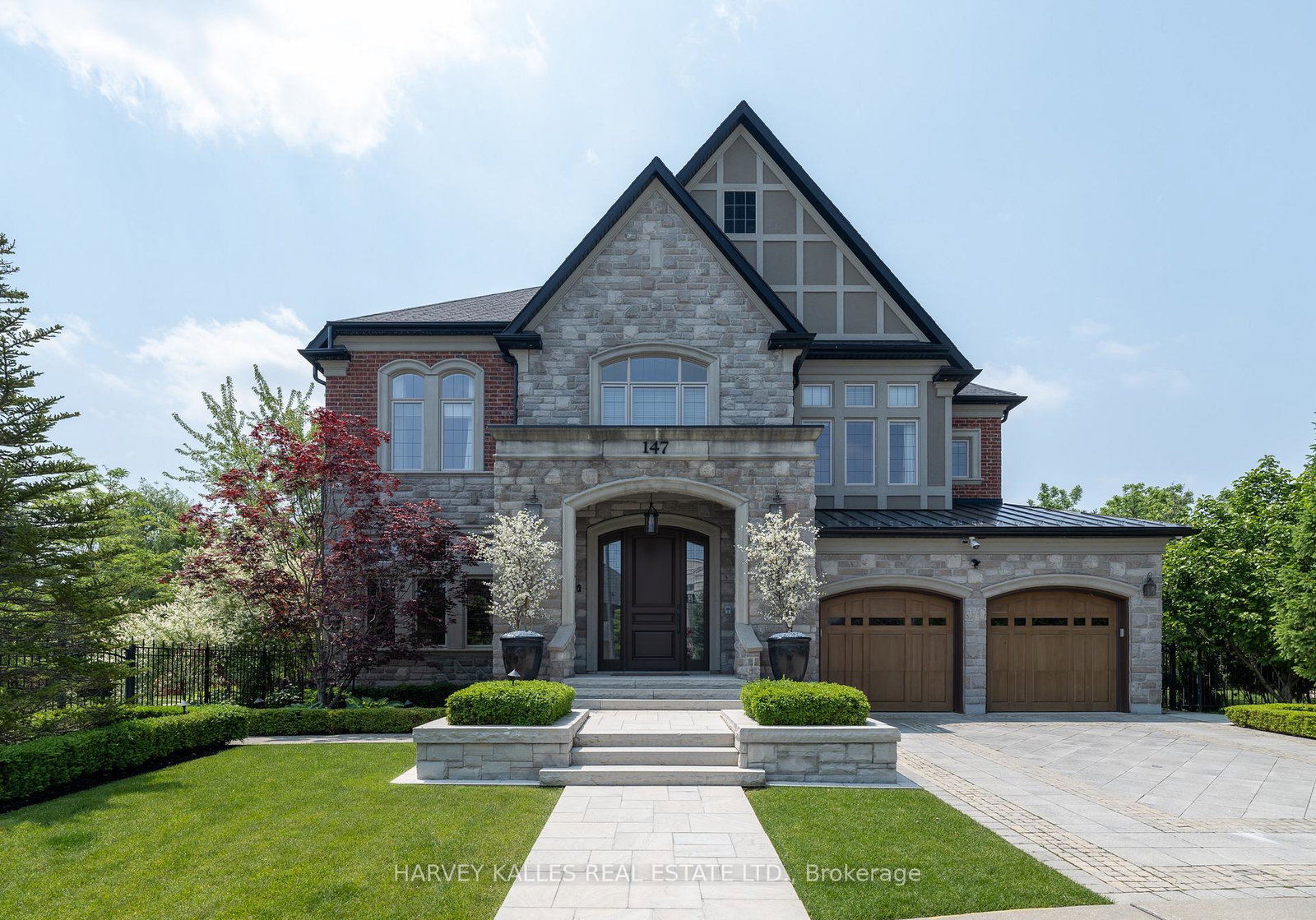147-cooks-mill-crescent-vaughan-ontario-n12227409