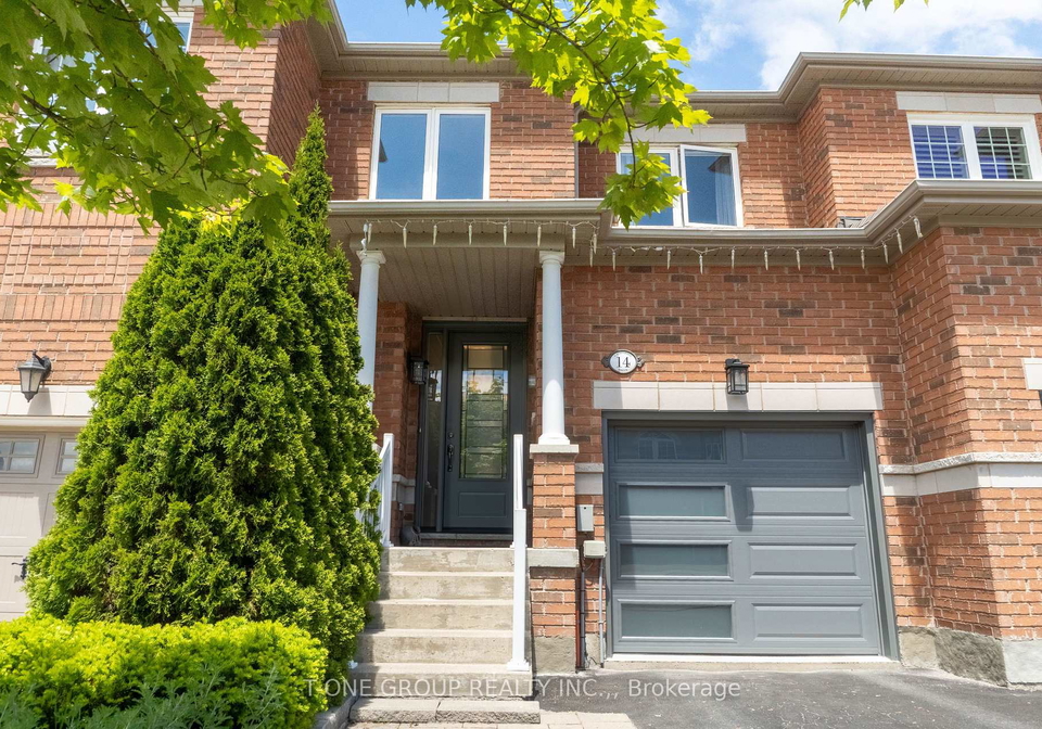 8-townwood-drive-richmond-hill-ontario-n12228093