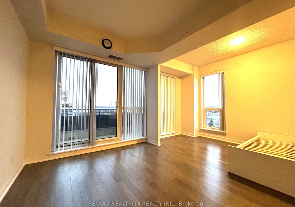 9205-yonge-street-richmond-hill-ontario-n12228453
