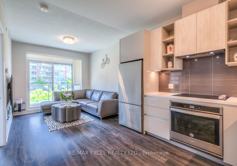 396-highway-7-e-richmond-hill-ontario-n12229433