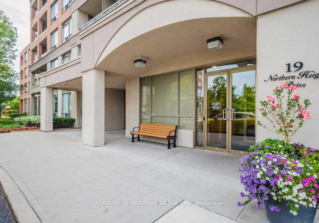 19-northern-heights-drive-richmond-hill-ontario-n12229701
