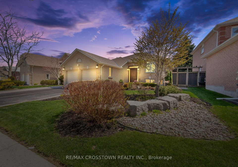 20-compton-crescent-bradford-west-gwillimbury-ontario-n12229763