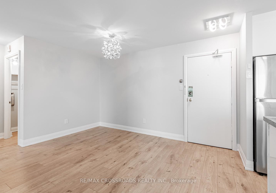 326-major-mackenzie-drive-e-richmond-hill-ontario-n12231837