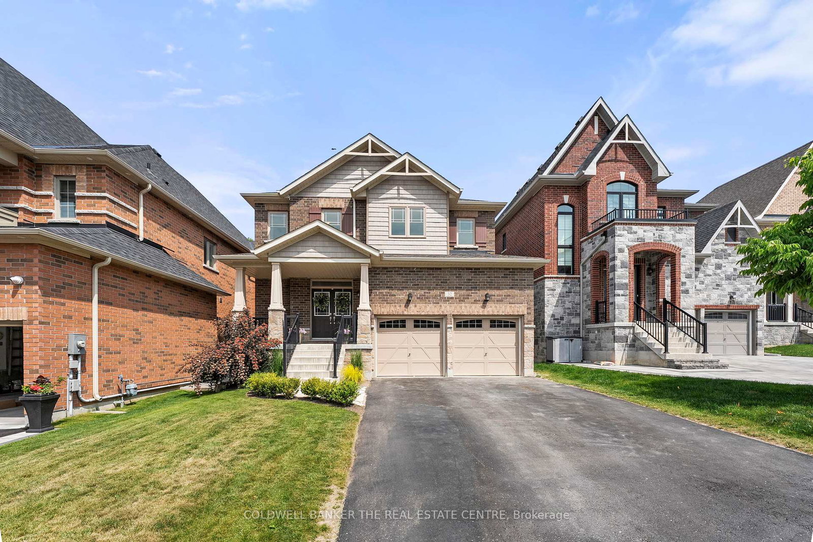 32-manor-hampton-street-east-gwillimbury-ontario-n12232089