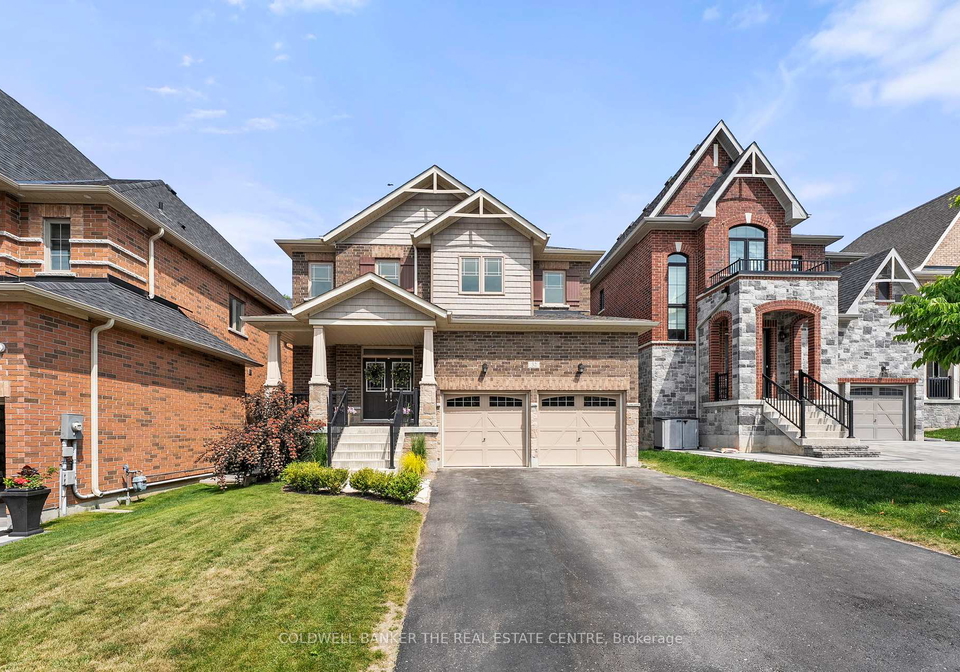 32-manor-hampton-street-east-gwillimbury-ontario-n12232089