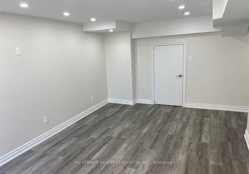 258-gibson-circle-bradford-west-gwillimbury-ontario-n12232194