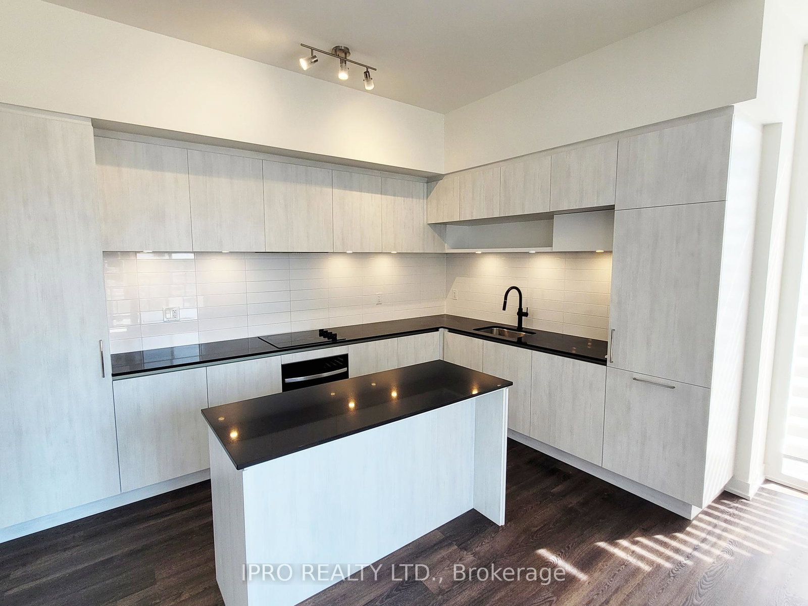 15-david-eyer-road-richmond-hill-ontario-n12233143