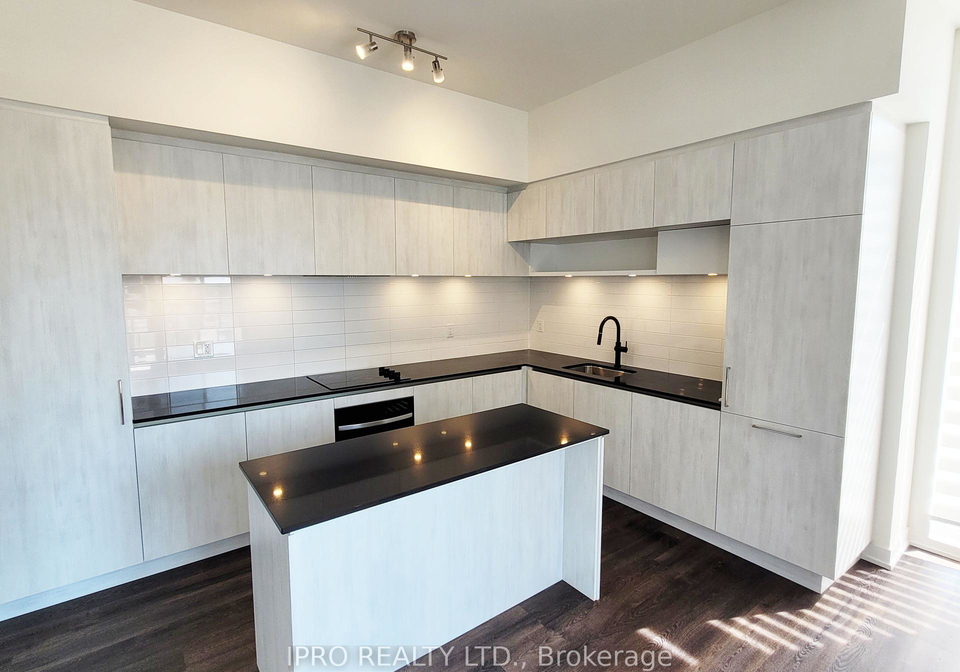 15-david-eyer-road-richmond-hill-ontario-n12233143