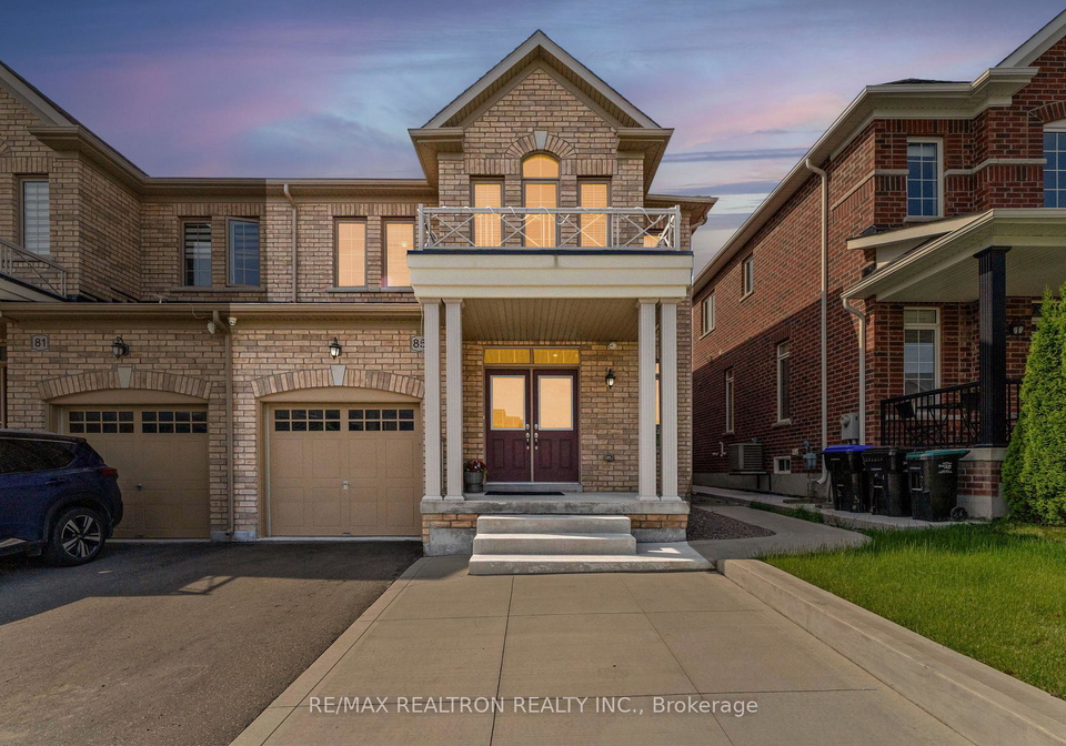 85-algeo-way-n-bradford-west-gwillimbury-ontario-n12234304