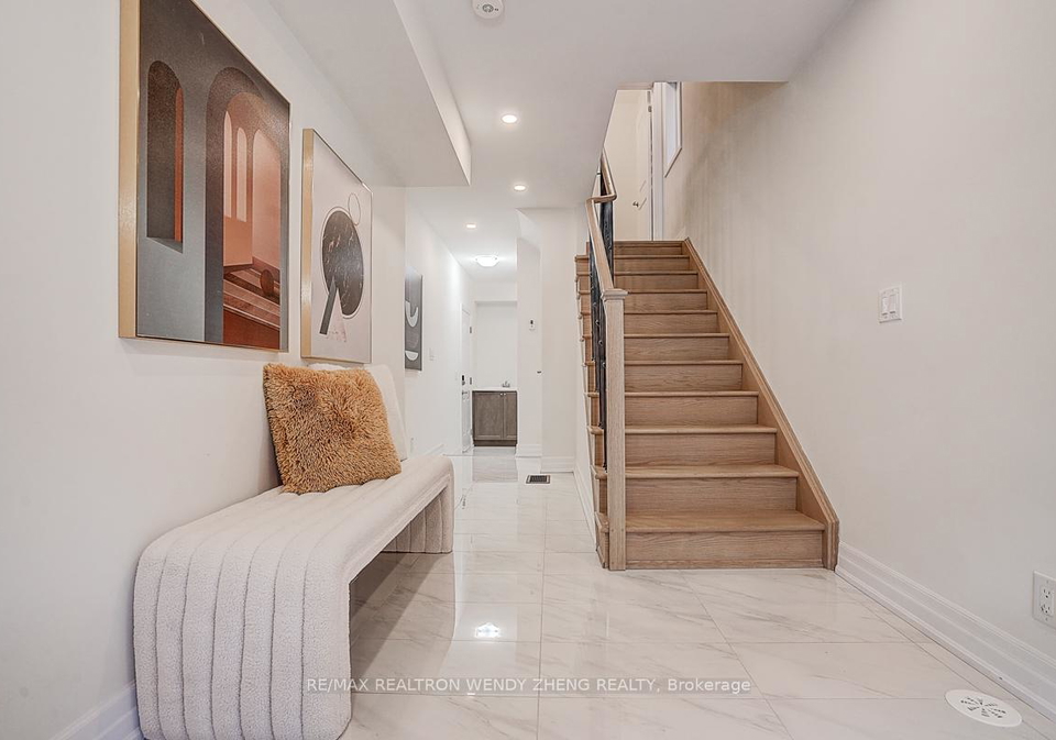 22-herman-gilroy-lane-markham-ontario-n12234574