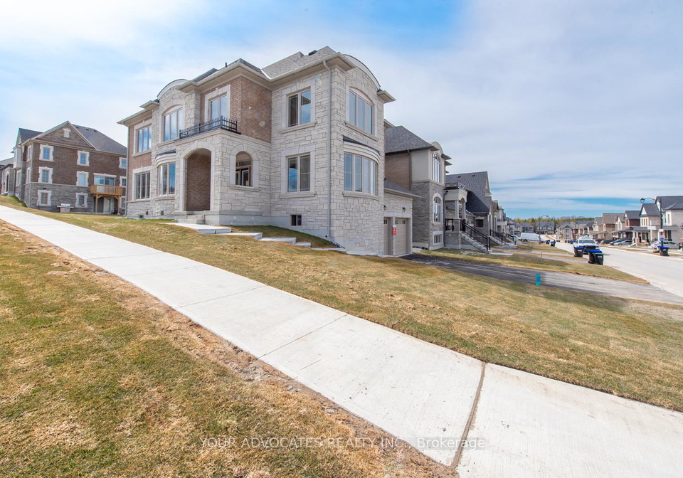 1-cunningham-drive-bradford-west-gwillimbury-ontario-n12234996