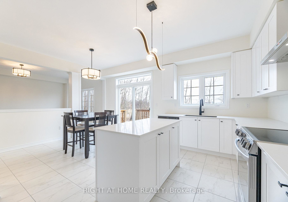 125-cliff-thompson-court-georgina-ontario-n12236328