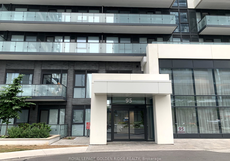 95-oneida-crescent-richmond-hill-ontario-n12236655