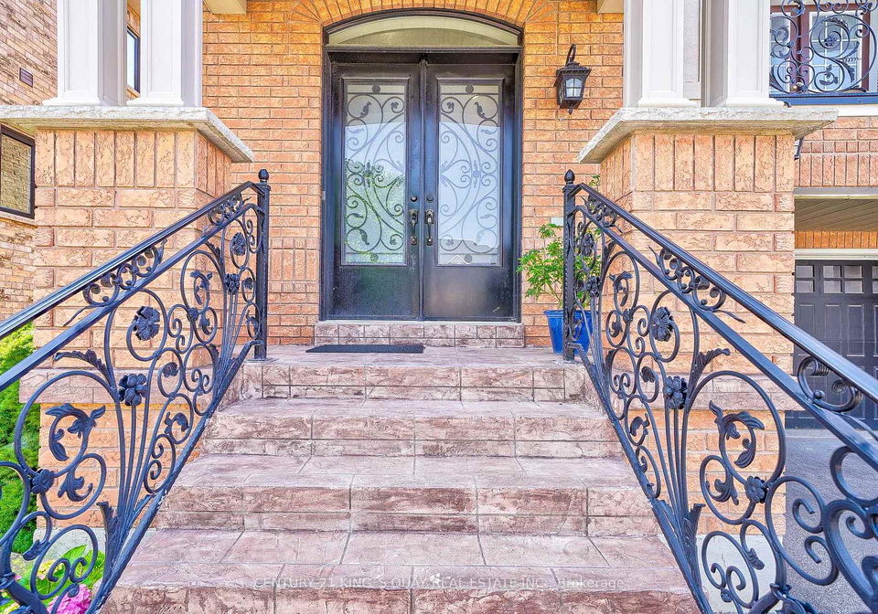 816-millard-street-whitchurch-stouffville-ontario-n12237191