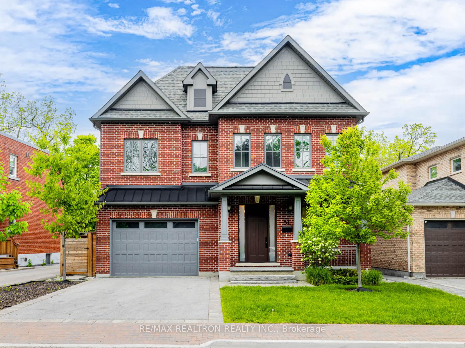 51-centre-street-e-richmond-hill-ontario-n12237422