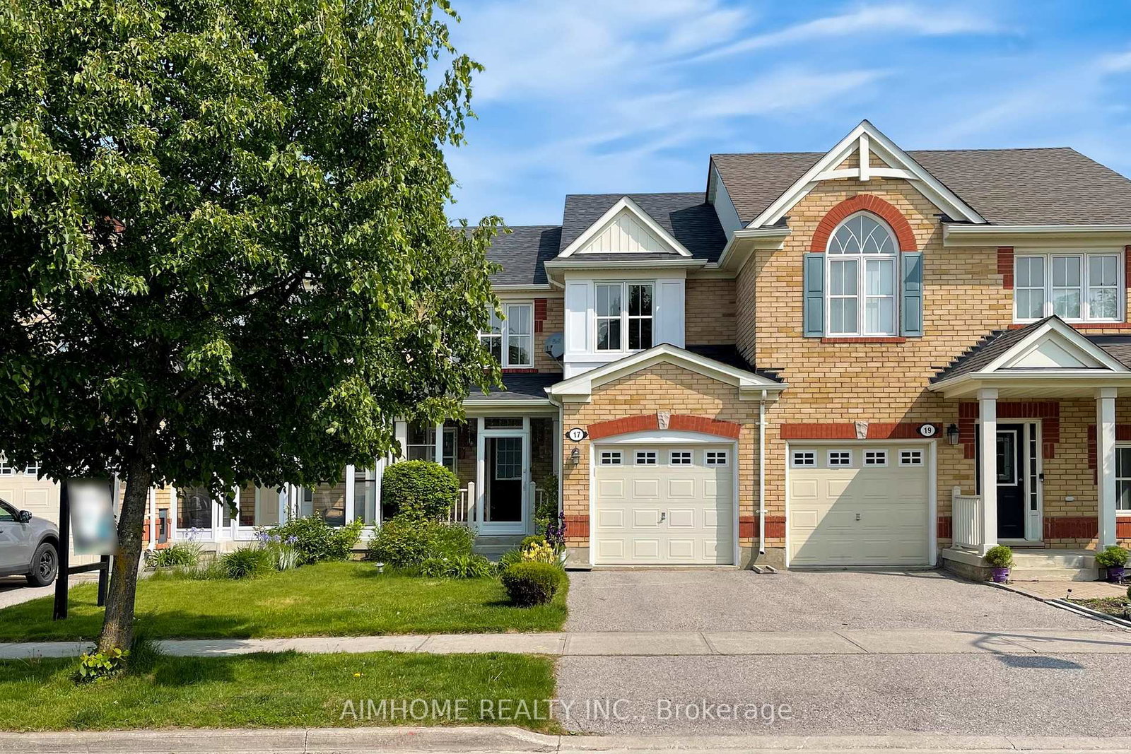 17-jamesway-crescent-whitchurch-stouffville-ontario-n12237439