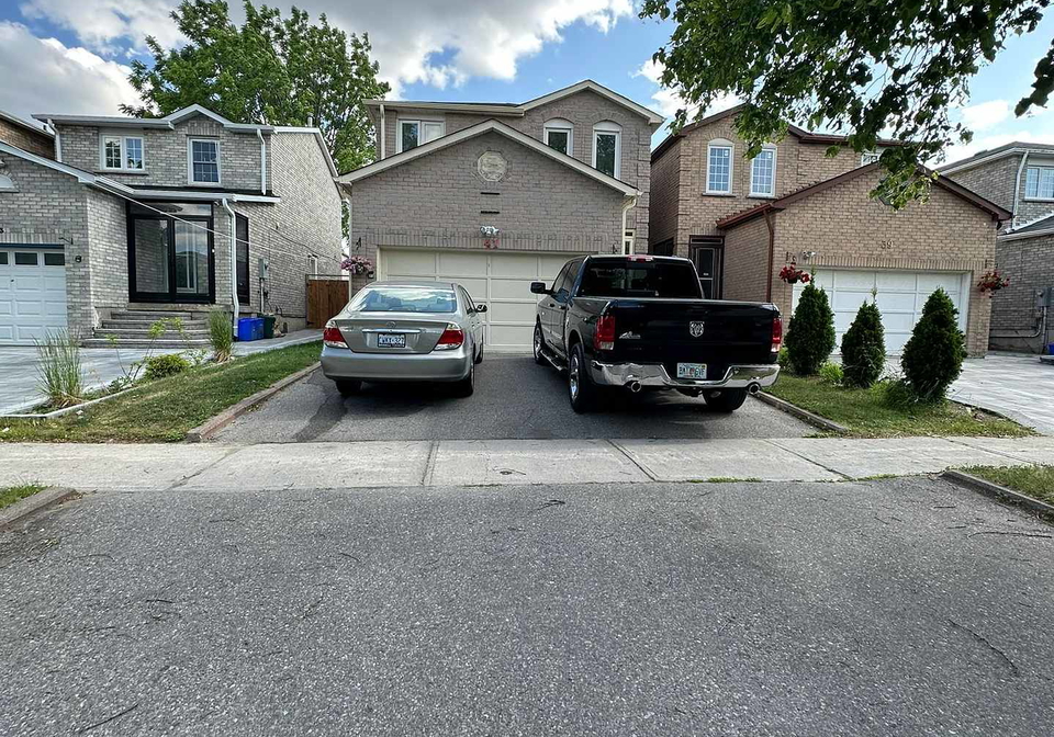 41-chloe-crescent-markham-ontario-n12237617