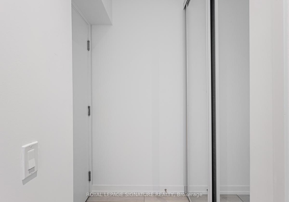 950-portage-parkway-vaughan-ontario-n12238104