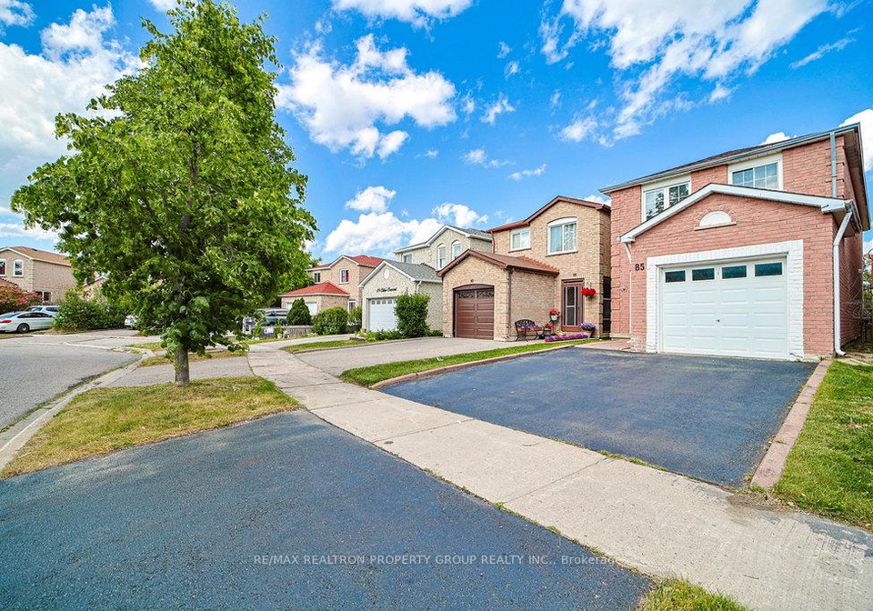 85-chloe-crescent-markham-ontario-n12238278