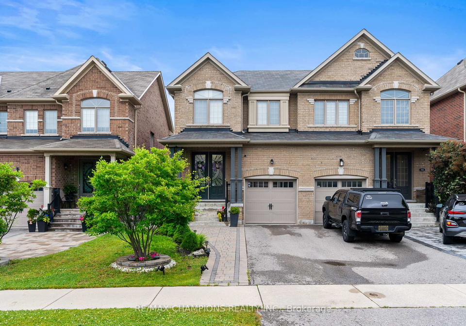 709-yarfield-crescent-newmarket-ontario-n12238376