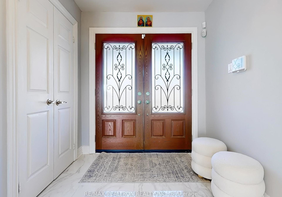 6-craigleith-crescent-richmond-hill-ontario-n12238443