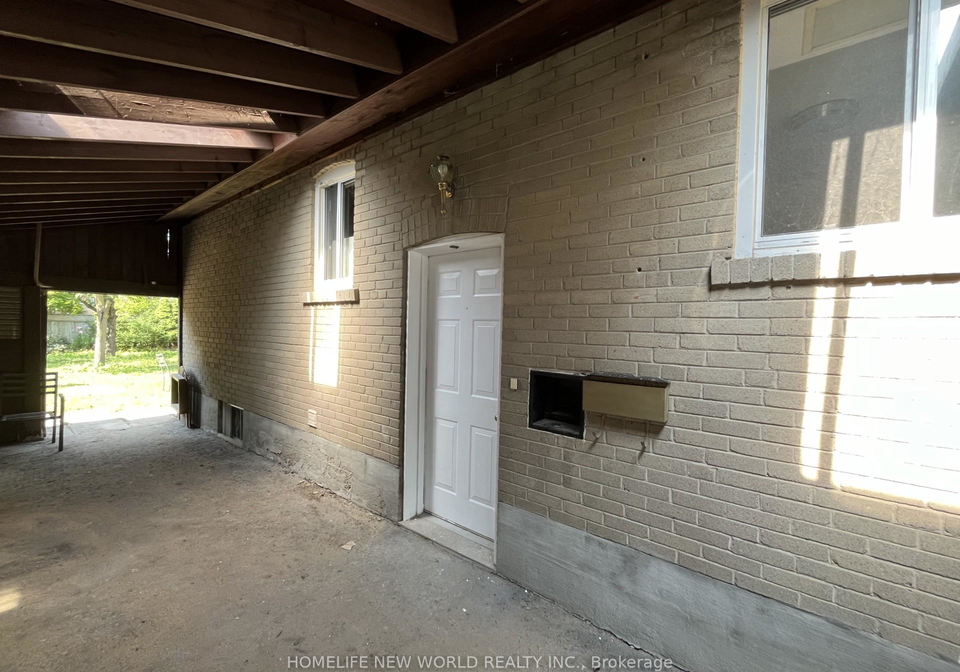 345-centre-street-e-richmond-hill-ontario-n12238510