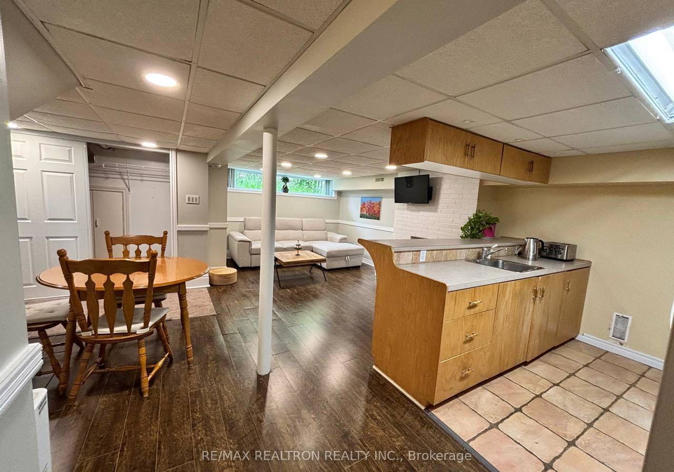 358-browndale-crescent-richmond-hill-ontario-n12238687