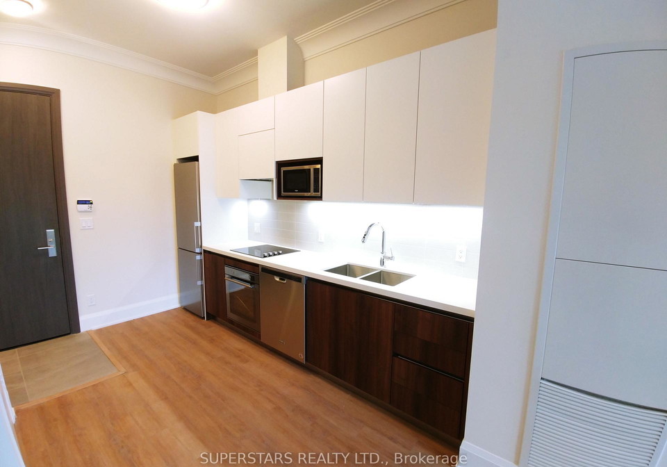 15-water-walk-drive-markham-ontario-n12238742