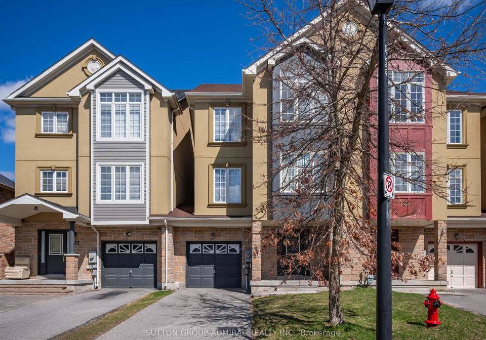 175-gail-parks-crescent-newmarket-ontario-n12238984