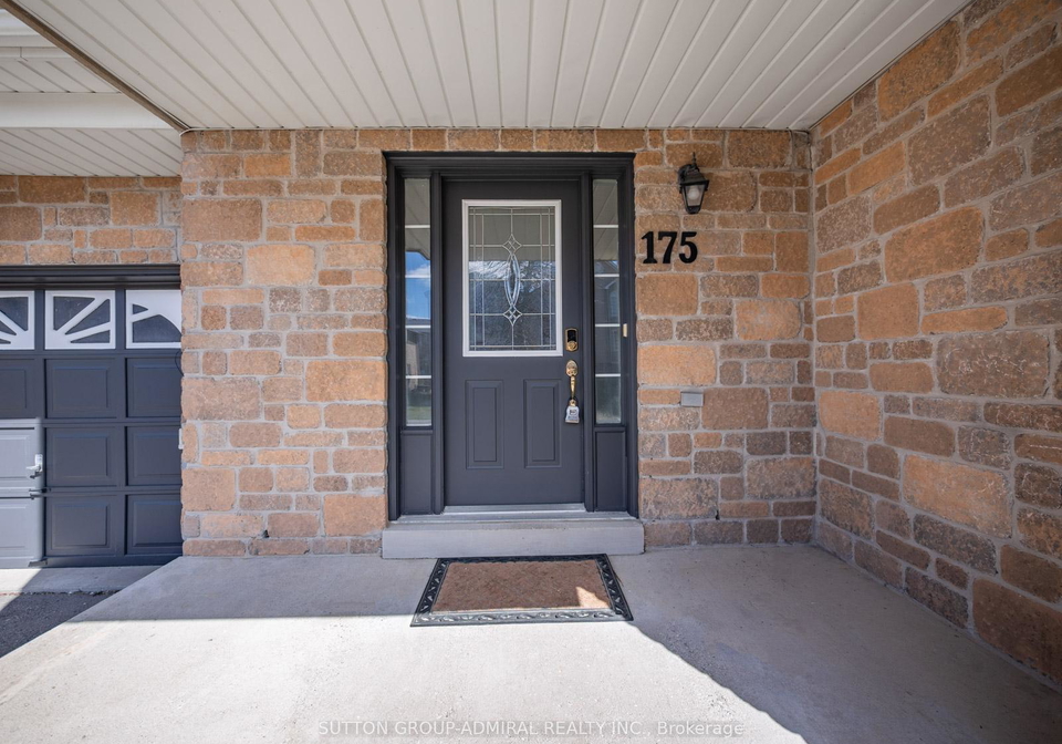 175-gail-parks-crescent-newmarket-ontario-n12238984
