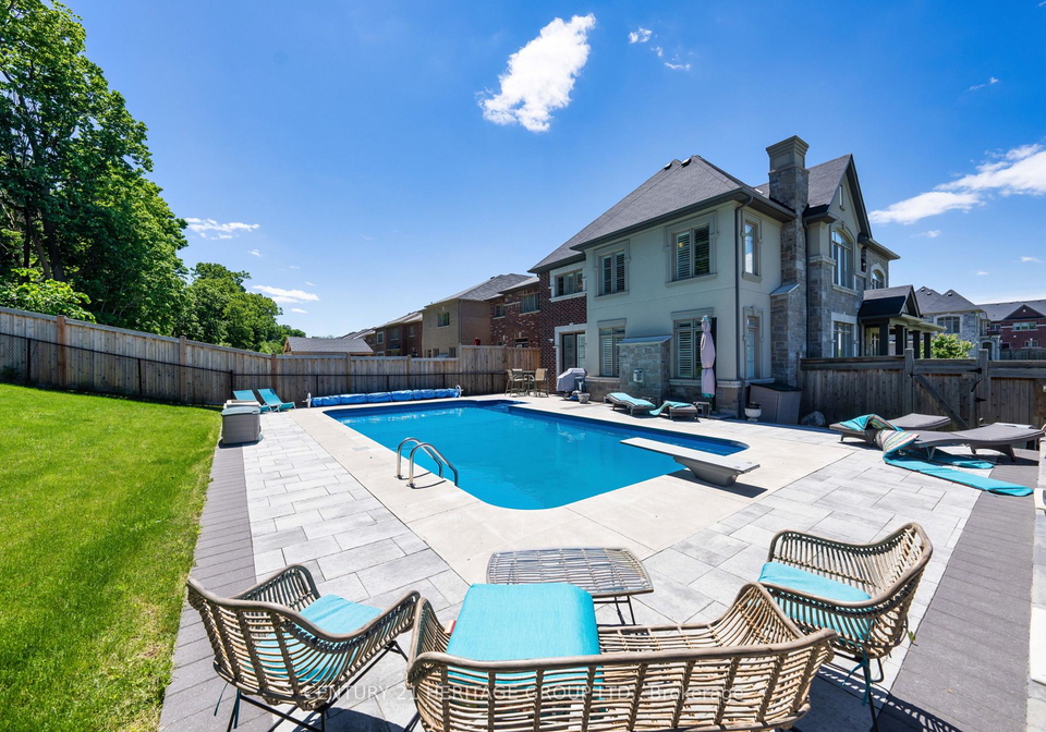 501-mcgregor-farm-trail-newmarket-ontario-n12239618