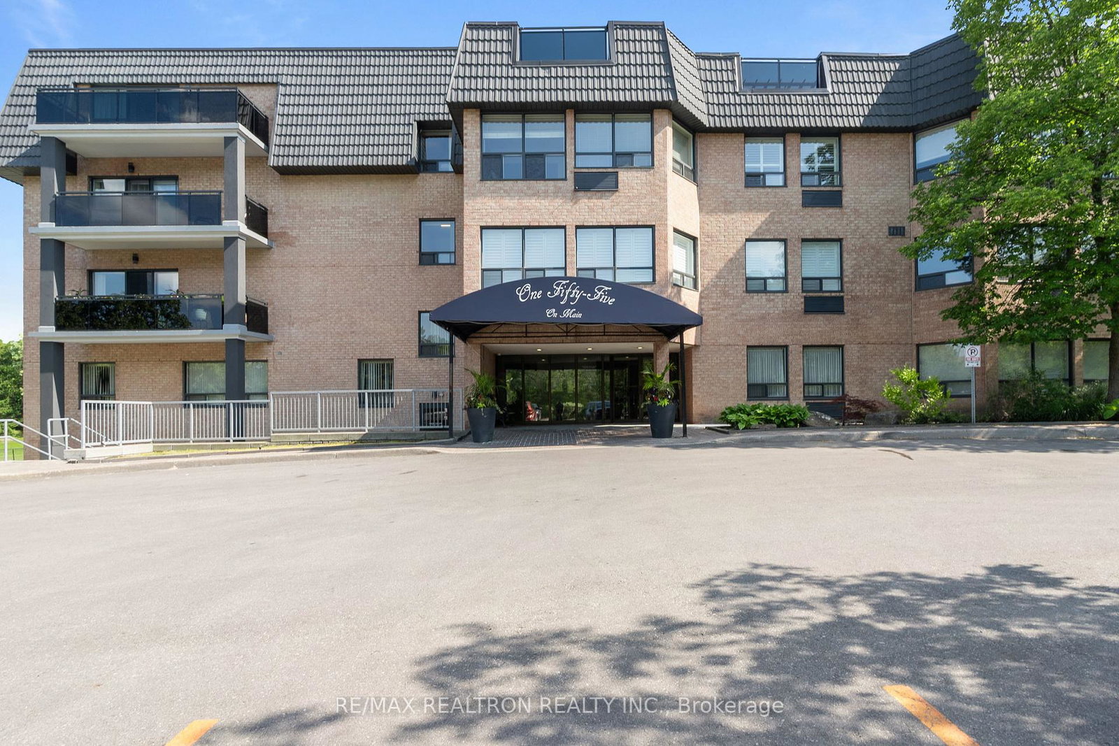 155-main-street-n-newmarket-ontario-n12240485