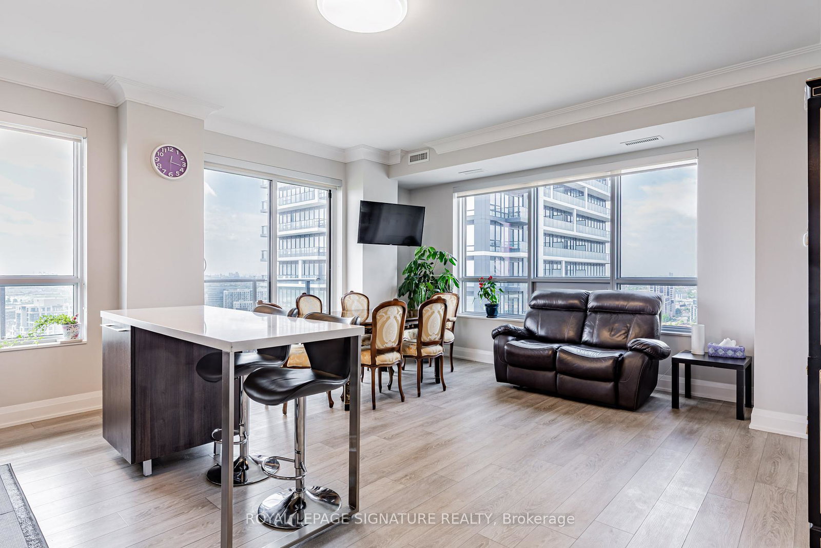 18-water-walk-drive-markham-ontario-n12240782