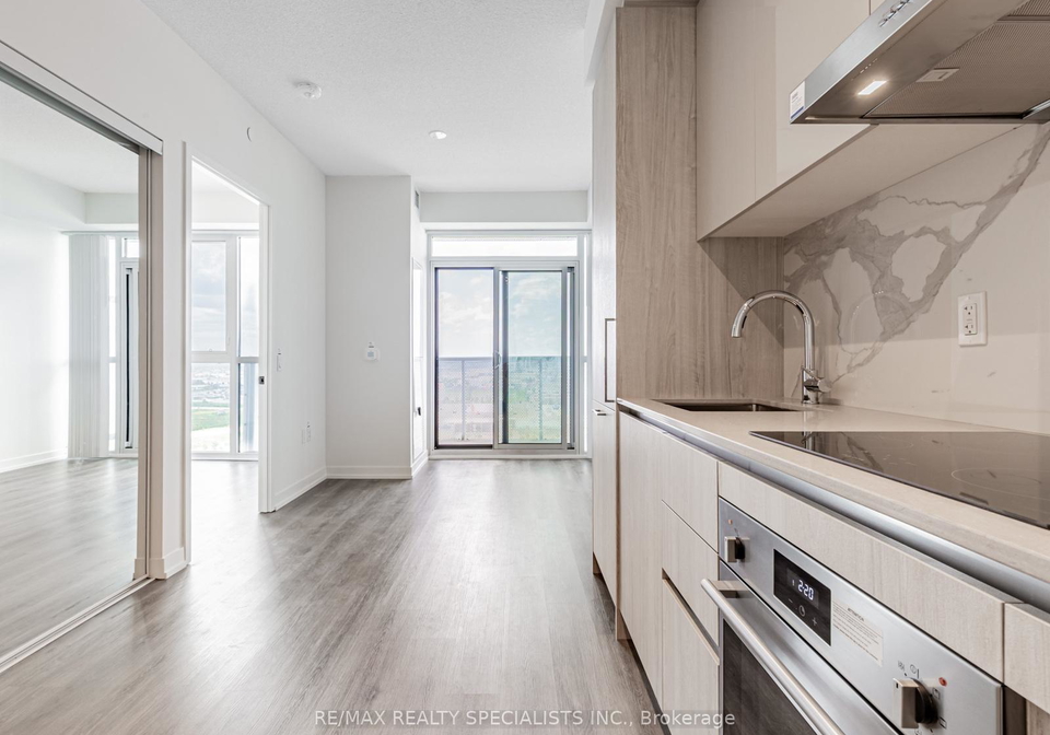 225-commerce-street-vaughan-ontario-n12240995