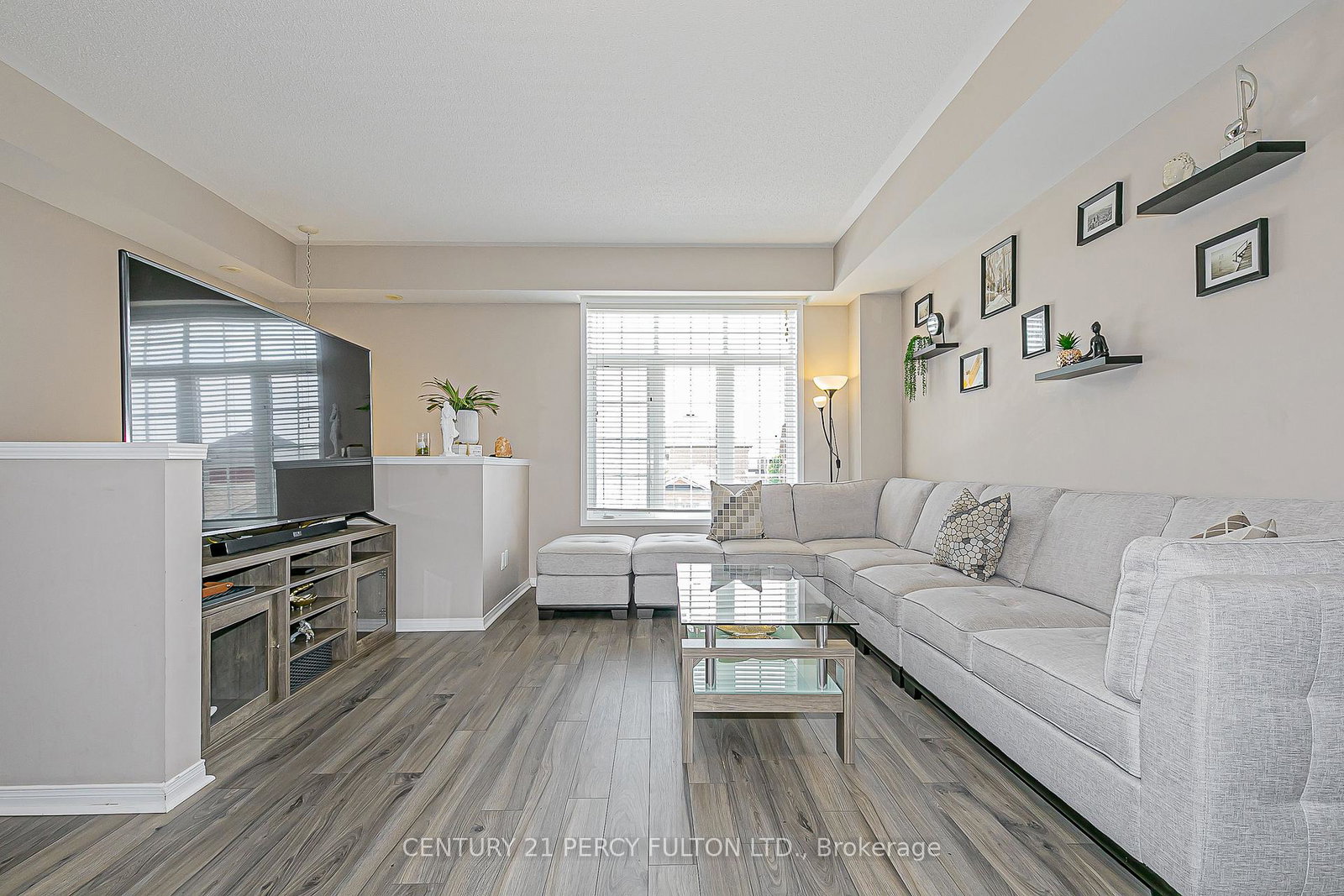 38-greensborough-villag-circle-markham-ontario-n12241026